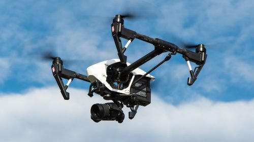 drone-1080844_1280