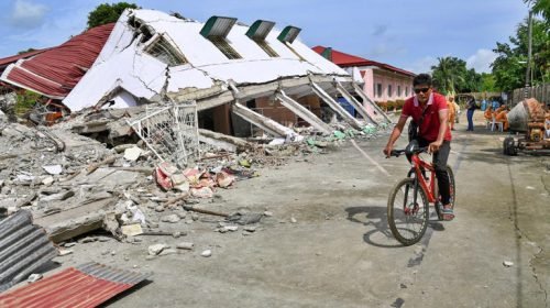 A powerful .6 magnitude earthquake shook the Philippines